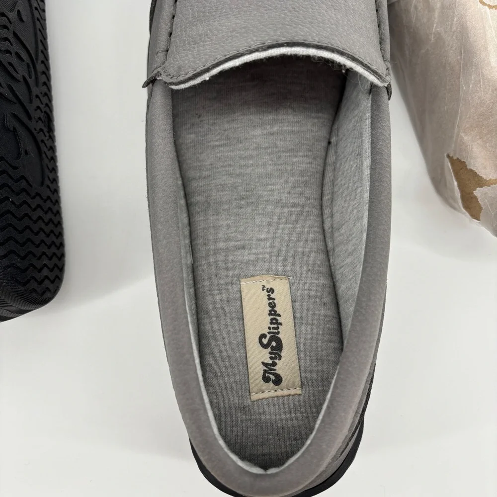 MyPillow MySlippers Loafer Men 9 Gray Leather Moccasin Toe In/Outdoor Driving